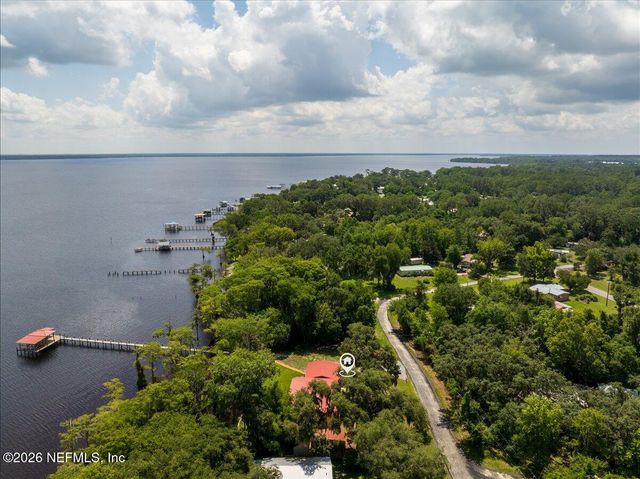 316 RIVIERA Drive, Crescent City, FL 32112