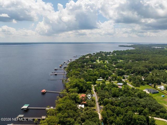 316 RIVIERA Drive, Crescent City, FL 32112