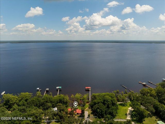 316 RIVIERA Drive, Crescent City, FL 32112