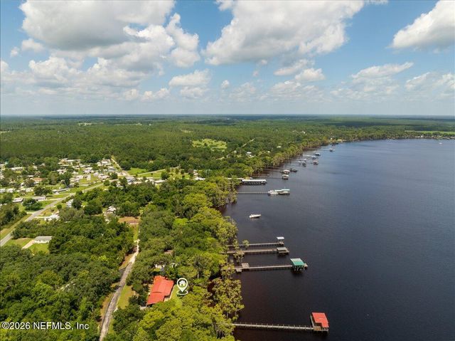 316 RIVIERA Drive, Crescent City, FL 32112
