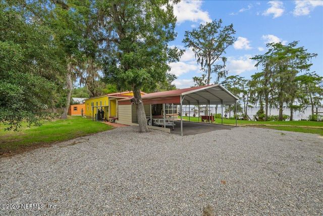 316 RIVIERA Drive, Crescent City, FL 32112