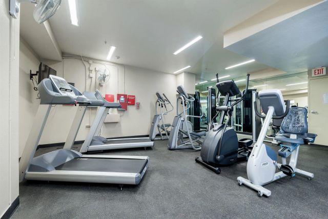 450 J Street 7071, San Diego, CA 92101