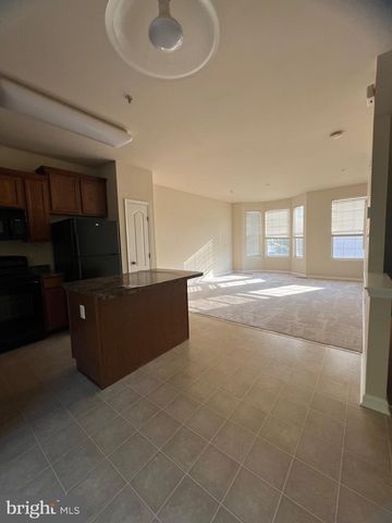 6871 ARCHIBALD DR, Glen Burnie, MD 21060