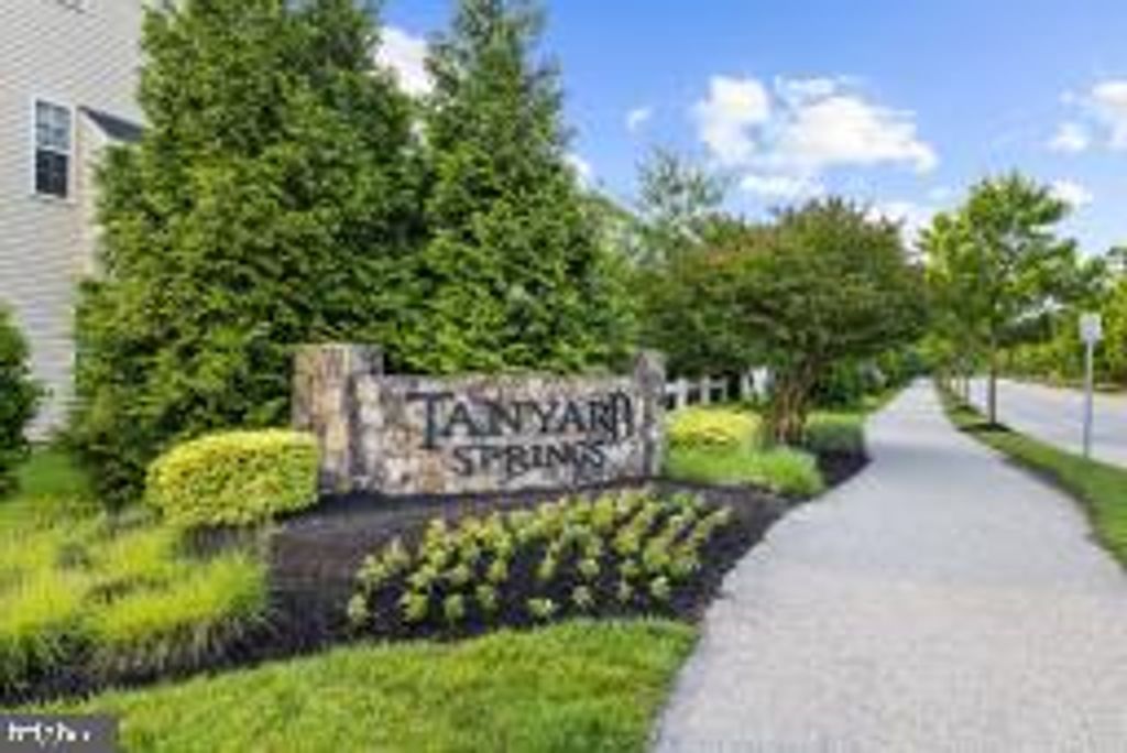 6871 ARCHIBALD DR, Glen Burnie, MD 21060