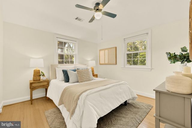 9409 WOODLAND DR, Silver Spring, MD 20910