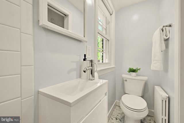 9409 WOODLAND DR, Silver Spring, MD 20910
