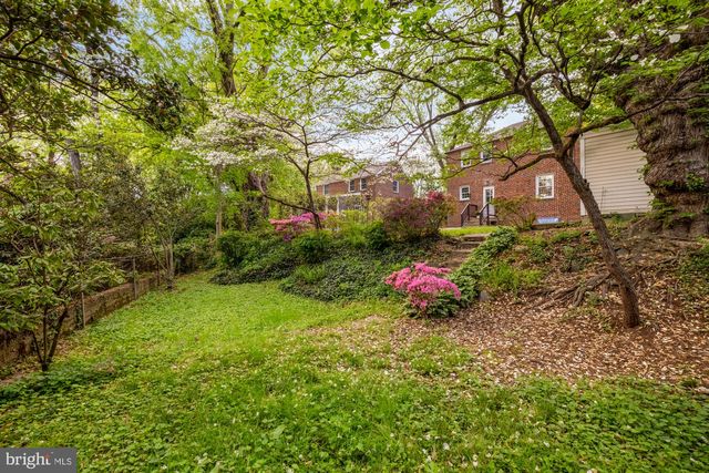9409 WOODLAND DR, Silver Spring, MD 20910