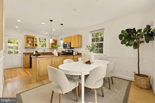 9409 WOODLAND DR, Silver Spring, MD 20910