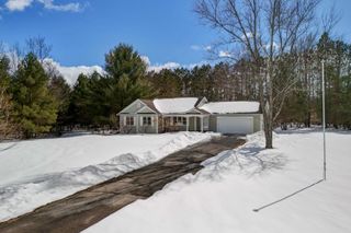 6107 Jeffrey Place, Green Lake Twp, MI 49637