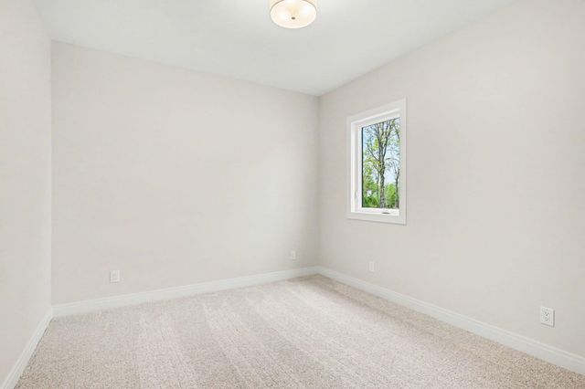 2329 Elinor Lane Se 5A, East Grand Rapids, MI 49506