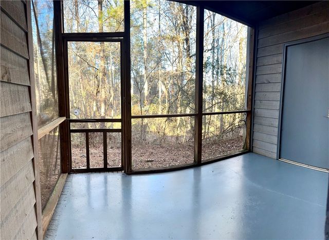 245 Willow Court, Central, SC 29630