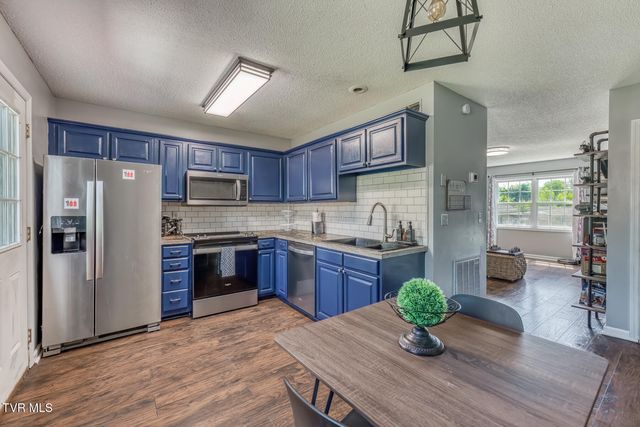 904 Kendrick Creek Road 5, Kingsport, TN 37663