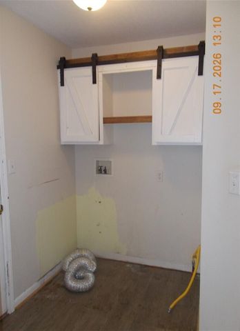 1552 Dazarow Drive, Monroe, MI 48162
