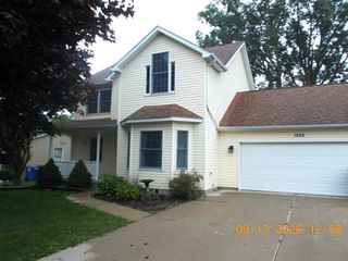 1552 Dazarow Drive, Monroe, MI 48162