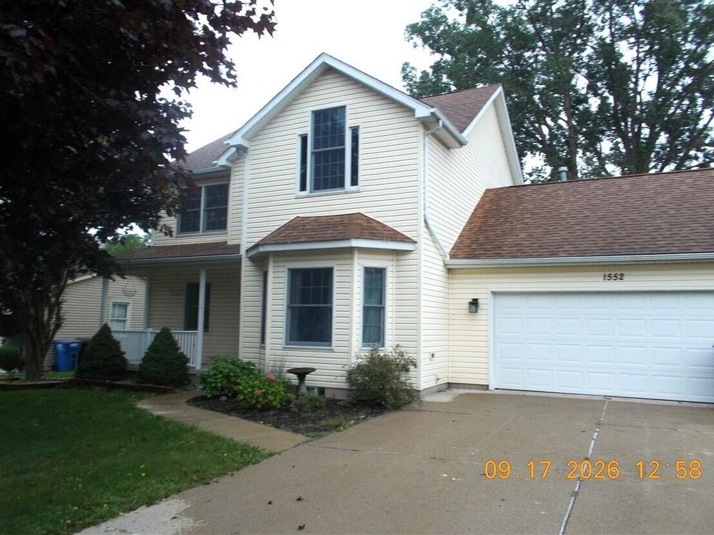 1552 Dazarow Drive, Monroe, MI 48162