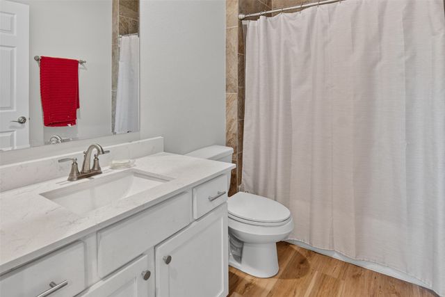 7206 Treaty Oaks Boulevard, Granbury, TX 76048
