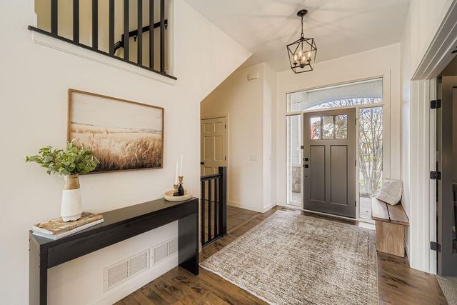 3941 Obrien Court SW, Prior Lake, MN 55372