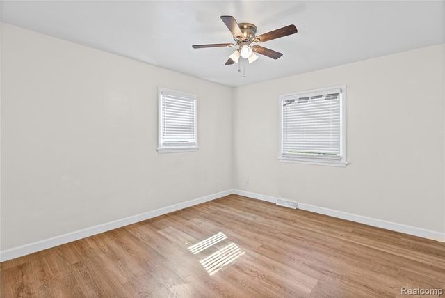 2817 Yale Street, Flint, MI 48503