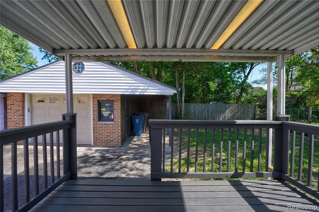 2817 Yale Street, Flint, MI 48503