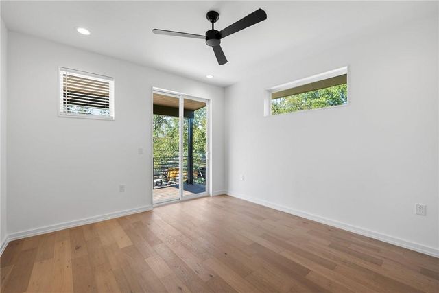 914 Taulbee LN A, Austin, TX 78757