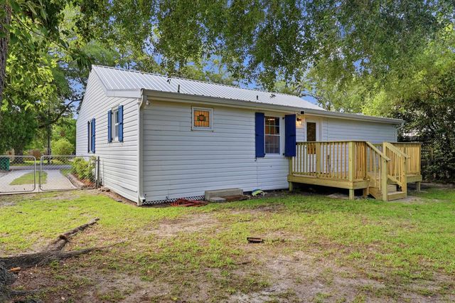 101 Howard St., Georgetown, SC 29440