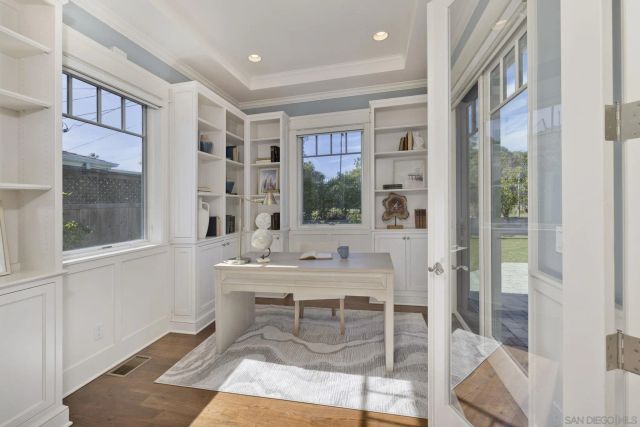 740 Coronado Ave, Coronado, CA 92118