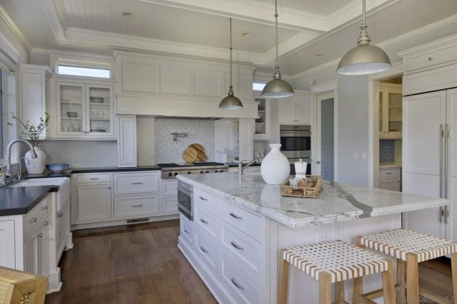 740 Coronado Ave, Coronado, CA 92118