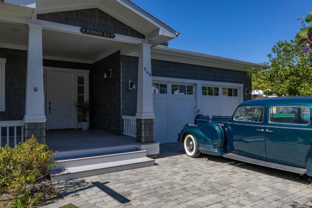 740 Coronado Ave, Coronado, CA 92118