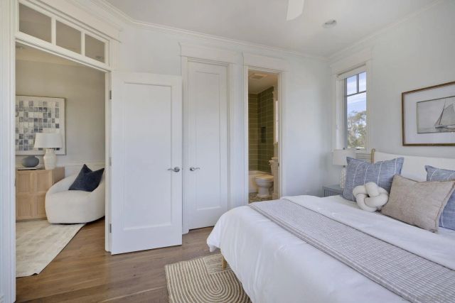 740 Coronado Ave, Coronado, CA 92118