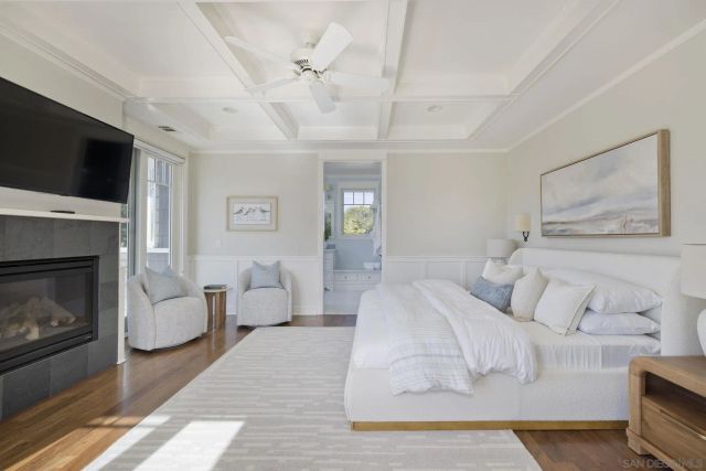 740 Coronado Ave, Coronado, CA 92118