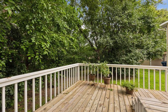 501 Shadyside Circle, Hopkins, MN 55343