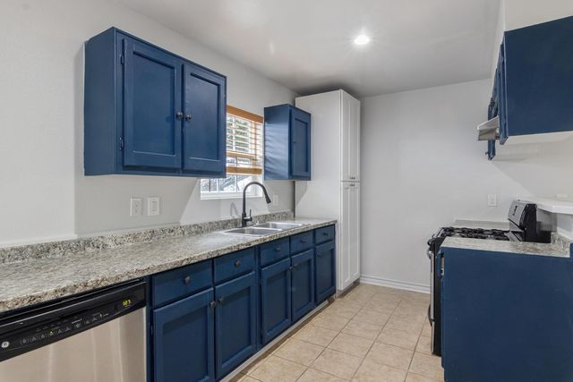 4505 Cochran Street, Houston, TX 77009