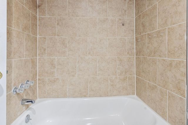 4505 Cochran Street, Houston, TX 77009