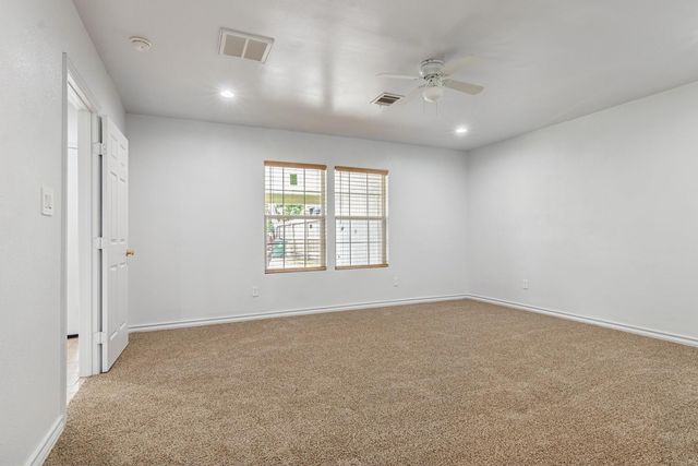 4505 Cochran Street, Houston, TX 77009