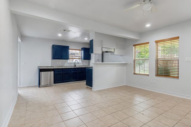4505 Cochran Street, Houston, TX 77009