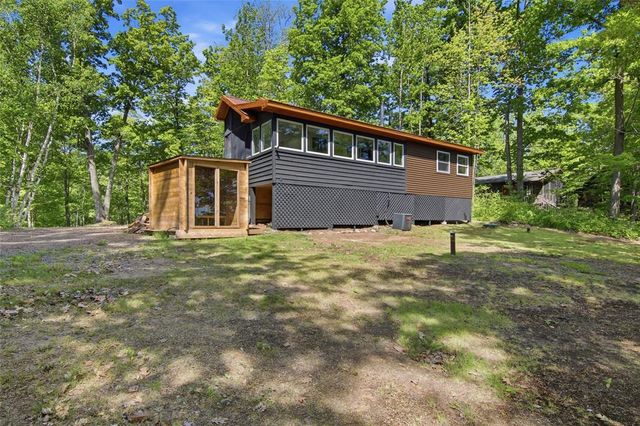 9826 Raven Lane, Hayward, WI 54843