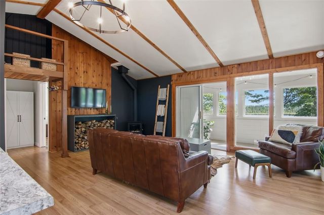 9826 Raven Lane, Hayward, WI 54843