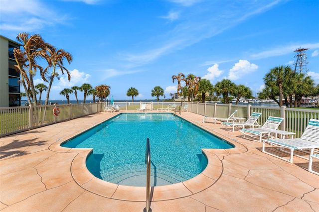 3873 S BANANA RIVER BOULEVARD 103, Cocoa Beach, FL 32931