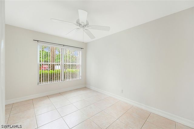 1933 Courtyard WAY D-103, Naples, FL 34112