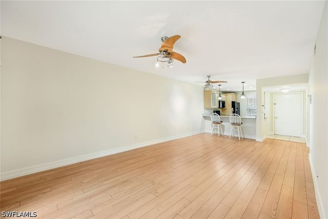 1933 Courtyard WAY D-103, Naples, FL 34112