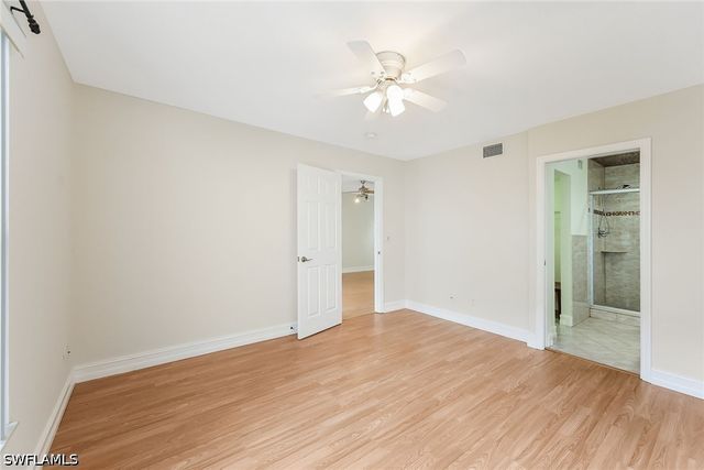 1933 Courtyard WAY D-103, Naples, FL 34112