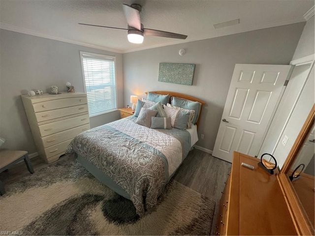 5570 Cypresswoods Resort DR, Fort Myers, FL 33905