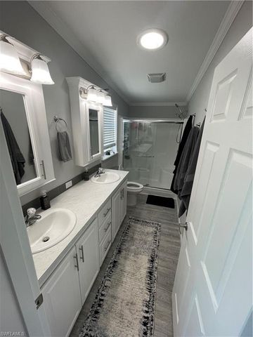 5570 Cypresswoods Resort DR, Fort Myers, FL 33905