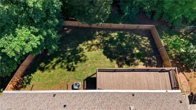 7 Holly Crest Court, Greensboro, NC 27410