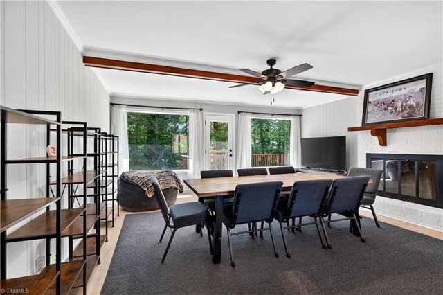 7 Holly Crest Court, Greensboro, NC 27410