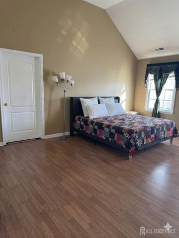 22 Honey Locust Drive, Monroe, NJ 08831