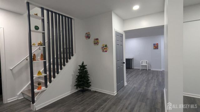 22 Honey Locust Drive, Monroe, NJ 08831