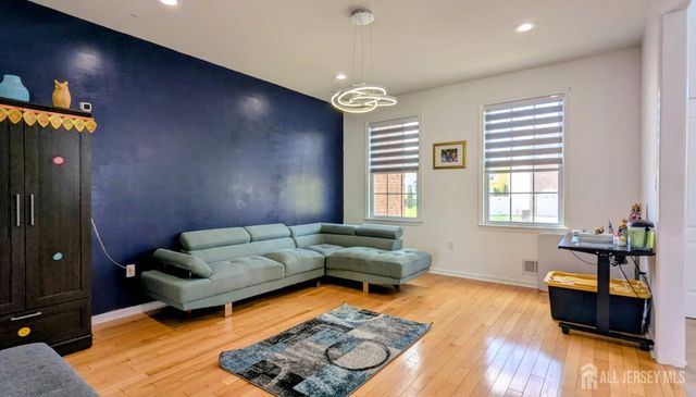 22 Honey Locust Drive, Monroe, NJ 08831