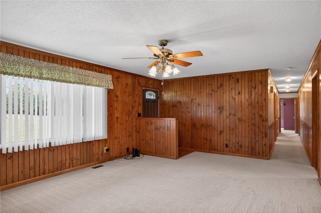 108 Crane's Crossing Drive, West Union, SC 29696