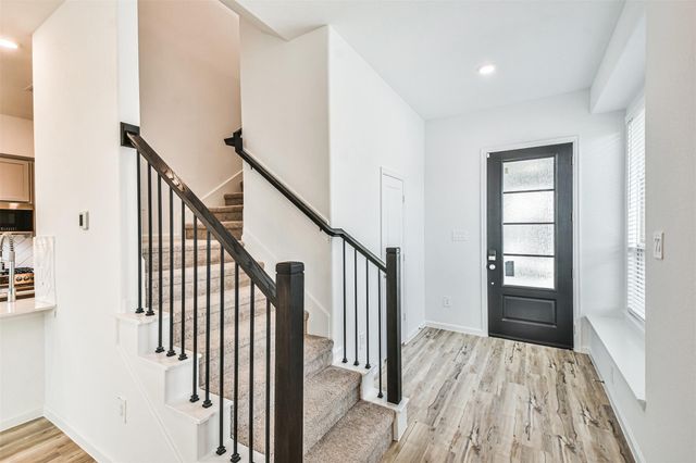 678 Royal Arch, Conroe, TX 77304